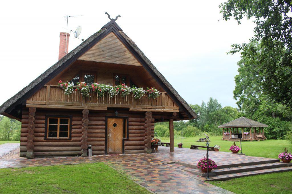 Viesu Nams Barzi Hotel Tinuzi Екстериор снимка